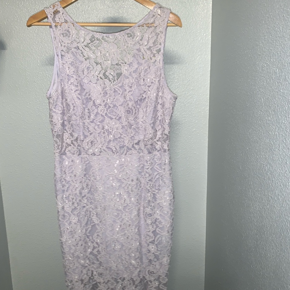 Dress - Picture 2 of 2